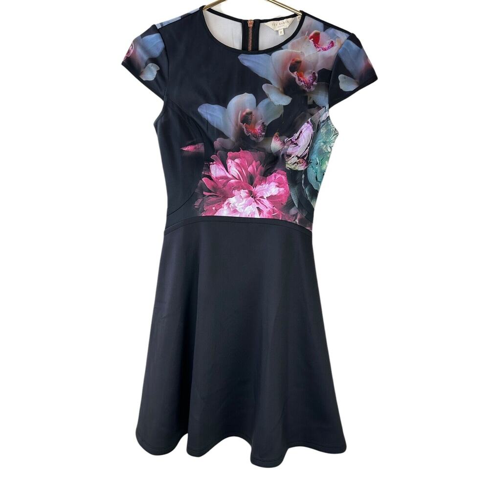 Ted Baker Skater Dress in Ethereal Posie Floral Scuba-Like Mini Dress Size 0 - Picture 2 of 16